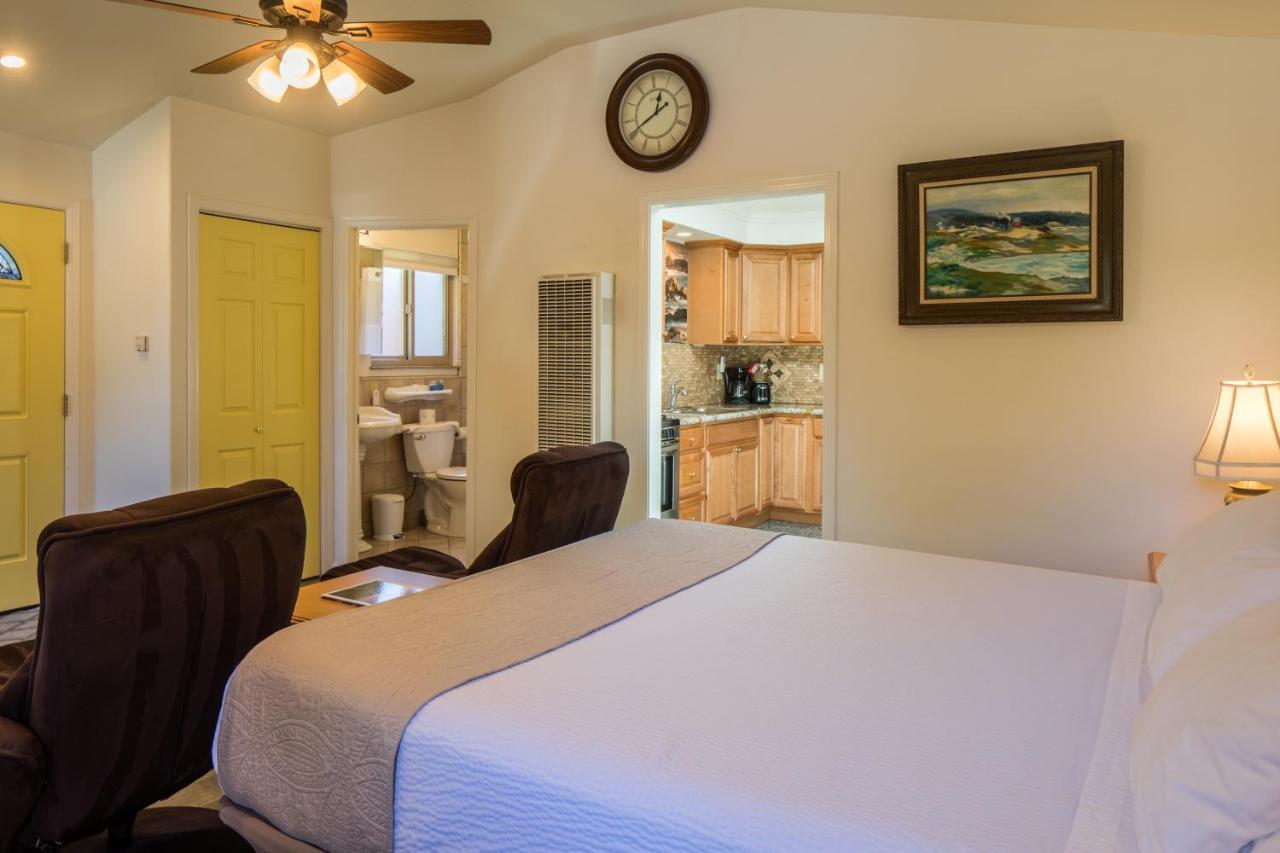 Andril Fireplace Cottages パシフィック・グローブ エクステリア 写真